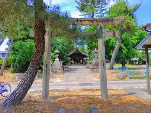 神明津島合社（宮越）の鳥居