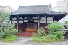 聖光寺の本殿