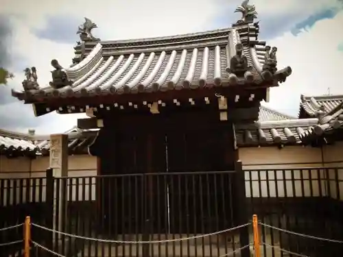 梅林寺の山門・神門