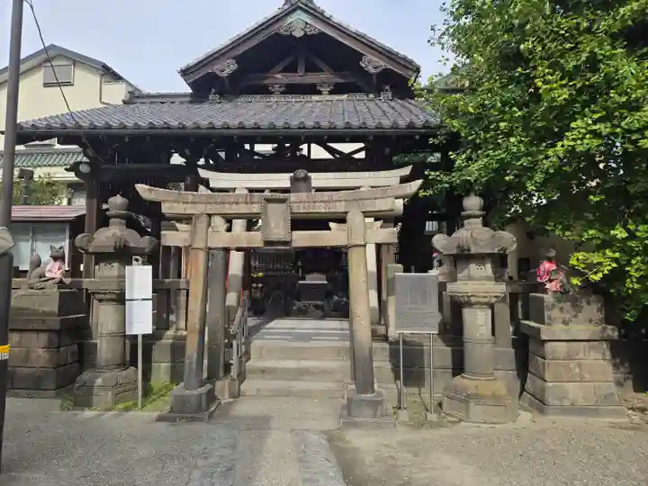 被官稲荷神社(東京都)