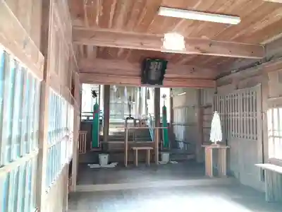 荒倉神社の本殿・本堂