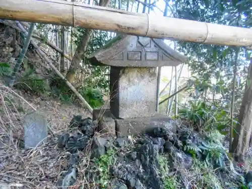 山之神社の末社・摂社