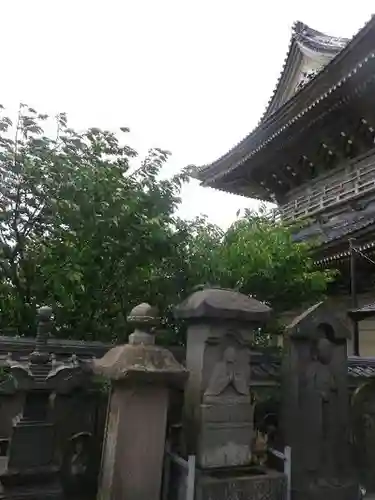 光明寺の像