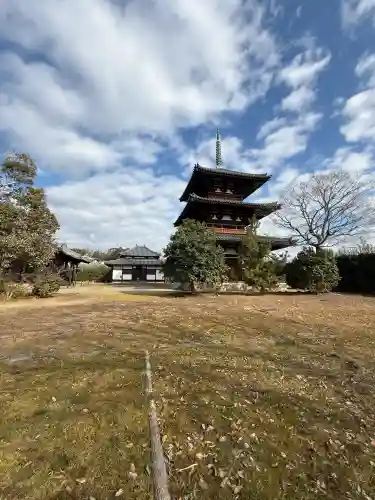 法起寺の{uncategorized: "未分類", other: "その他", undefined: "問題あり", building: "その他建物", grave: "お墓", sacred_gate: "鳥居", guardian: "狛犬", statue: "像", buddha: "仏像", history: "歴史", nature: "自然", garden: "庭園", animal: "動物", pagoda: "塔", temizu: "手水舎", mountain_gate: "山門・神門", sanctuary: "本殿・本堂", subordinate: "末社・摂社", art: "芸術", scenery: "景色", jizo: "地蔵", ema: "絵馬", goshuin: "御朱印", omikuji: "おみくじ", items: "授与品その他", amulet: "お守り", goshuincho: "御朱印帳", eats: "食事", festival: "お祭り", votive_dance: "神楽", shichigosan: "七五三参", wedding: "結婚式", experience: "体験その他", initially: "初詣", around: "周辺", anti_infection: "感染症対策"}