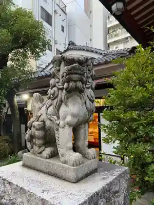 秋葉神社の狛犬