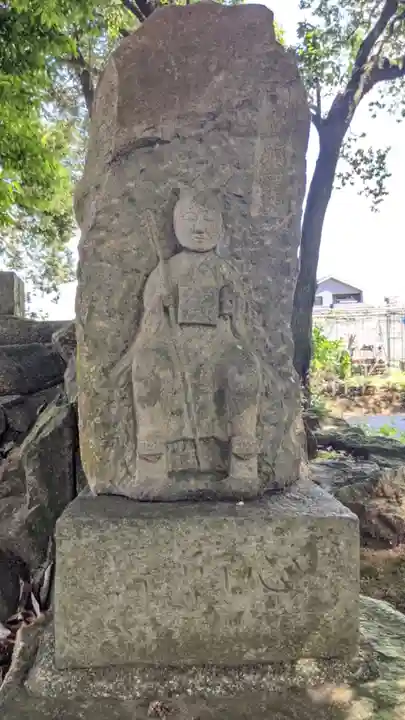 白山社(羽黒南郷)の像