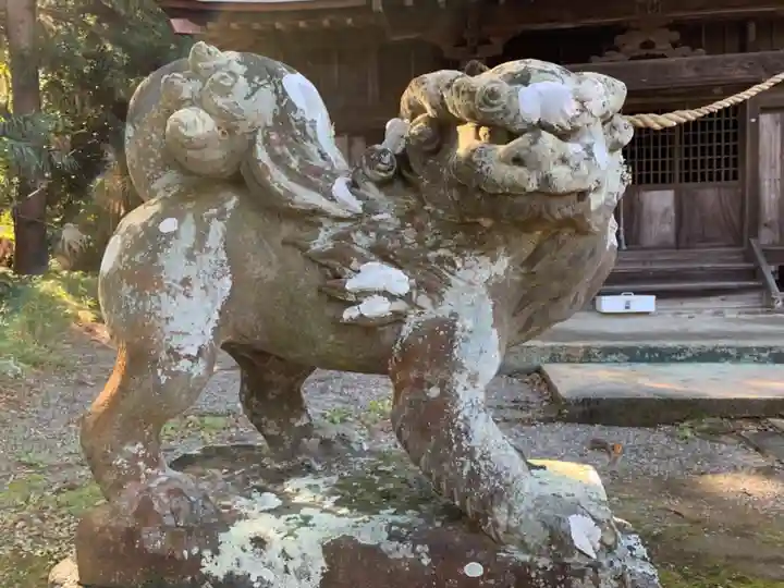 熊野神社の狛犬