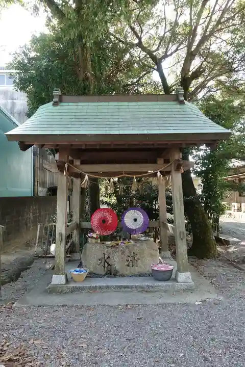 彌都加伎神社の手水舎