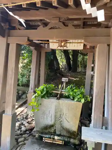 富知六所浅間神社の手水