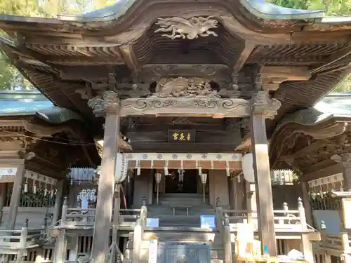 手長神社の本殿・本堂