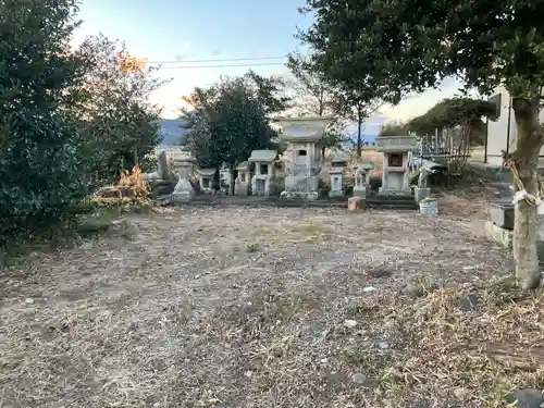 高龗神社(下小倉)の末社・摂社