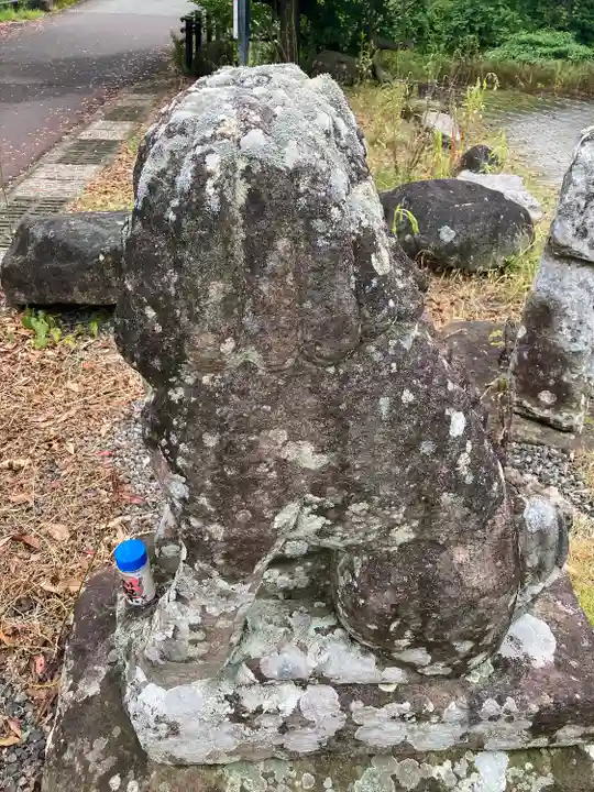 冠嶽神社の狛犬