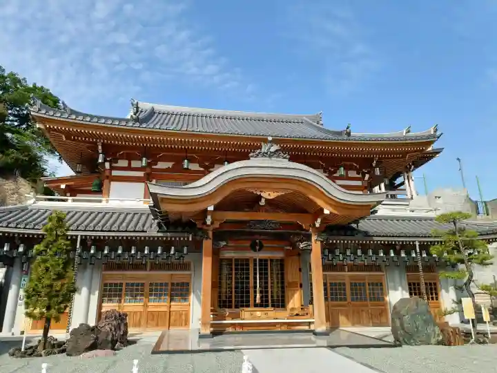 徳恩寺の{uncategorized: "未分類", other: "その他", undefined: "問題あり", building: "その他建物", grave: "お墓", sacred_gate: "鳥居", guardian: "狛犬", statue: "像", buddha: "仏像", history: "歴史", nature: "自然", garden: "庭園", animal: "動物", pagoda: "塔", temizu: "手水舎", mountain_gate: "山門・神門", sanctuary: "本殿・本堂", subordinate: "末社・摂社", art: "芸術", scenery: "景色", jizo: "地蔵", ema: "絵馬", goshuin: "御朱印", omikuji: "おみくじ", items: "授与品その他", amulet: "お守り", goshuincho: "御朱印帳", eats: "食事", festival: "お祭り", votive_dance: "神楽", shichigosan: "七五三参", wedding: "結婚式", experience: "体験その他", initially: "初詣", around: "周辺", anti_infection: "感染症対策"}