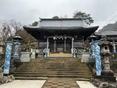 陶山神社の{uncategorized: "未分類", other: "その他", undefined: "問題あり", building: "その他建物", grave: "お墓", sacred_gate: "鳥居", guardian: "狛犬", statue: "像", buddha: "仏像", history: "歴史", nature: "自然", garden: "庭園", animal: "動物", pagoda: "塔", temizu: "手水舎", mountain_gate: "山門・神門", sanctuary: "本殿・本堂", subordinate: "末社・摂社", art: "芸術", scenery: "景色", jizo: "地蔵", ema: "絵馬", goshuin: "御朱印", omikuji: "おみくじ", items: "授与品その他", amulet: "お守り", goshuincho: "御朱印帳", eats: "食事", festival: "お祭り", votive_dance: "神楽", shichigosan: "七五三参", wedding: "結婚式", experience: "体験その他", initially: "初詣", around: "周辺", anti_infection: "感染症対策"}