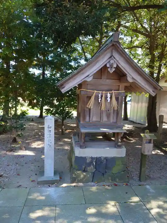 立虫神社の末社・摂社