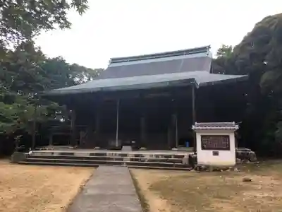 光明寺の本殿・本堂