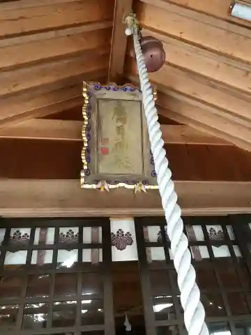 鷹日神社の本殿・本堂