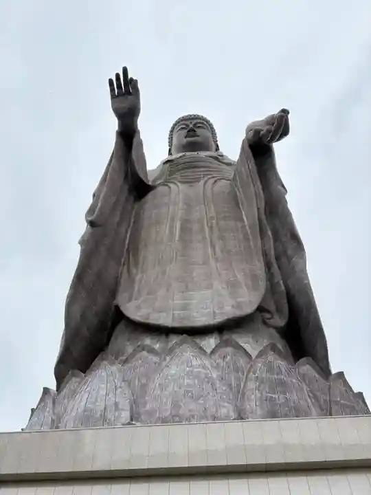 東本願寺本廟 牛久浄苑(牛久大仏)(茨城県)