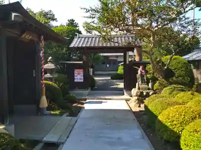 円泉寺の山門・神門