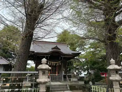 八幡橋八幡神社の{uncategorized: "未分類", other: "その他", undefined: "問題あり", building: "その他建物", grave: "お墓", sacred_gate: "鳥居", guardian: "狛犬", statue: "像", buddha: "仏像", history: "歴史", nature: "自然", garden: "庭園", animal: "動物", pagoda: "塔", temizu: "手水舎", mountain_gate: "山門・神門", sanctuary: "本殿・本堂", subordinate: "末社・摂社", art: "芸術", scenery: "景色", jizo: "地蔵", ema: "絵馬", goshuin: "御朱印", omikuji: "おみくじ", items: "授与品その他", amulet: "お守り", goshuincho: "御朱印帳", eats: "食事", festival: "お祭り", votive_dance: "神楽", shichigosan: "七五三参", wedding: "結婚式", experience: "体験その他", initially: "初詣", around: "周辺", anti_infection: "感染症対策"}