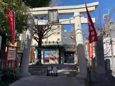 矢先稲荷神社の鳥居