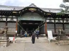 御香宮神社の本殿