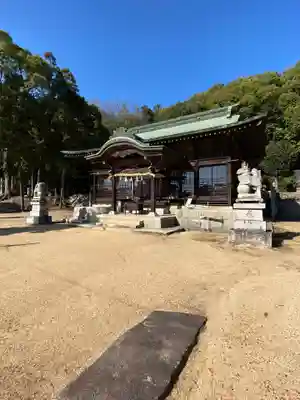 八幡神社の本殿・本堂