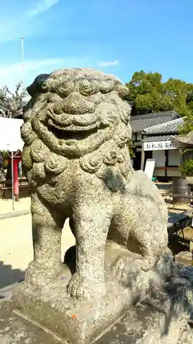 足高神社の狛犬