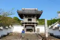 西光寺の山門・神門