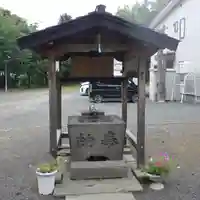 石山神社の手水舎