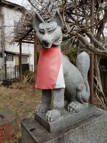 東山稲荷神社の狛犬