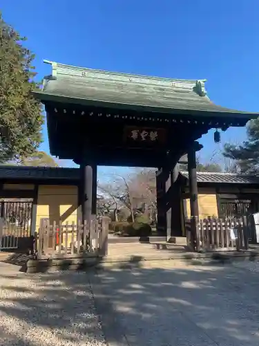 豪徳寺の{uncategorized: "未分類", other: "その他", undefined: "問題あり", building: "その他建物", grave: "お墓", sacred_gate: "鳥居", guardian: "狛犬", statue: "像", buddha: "仏像", history: "歴史", nature: "自然", garden: "庭園", animal: "動物", pagoda: "塔", temizu: "手水舎", mountain_gate: "山門・神門", sanctuary: "本殿・本堂", subordinate: "末社・摂社", art: "芸術", scenery: "景色", jizo: "地蔵", ema: "絵馬", goshuin: "御朱印", omikuji: "おみくじ", items: "授与品その他", amulet: "お守り", goshuincho: "御朱印帳", eats: "食事", festival: "お祭り", votive_dance: "神楽", shichigosan: "七五三参", wedding: "結婚式", experience: "体験その他", initially: "初詣", around: "周辺", anti_infection: "感染症対策"}