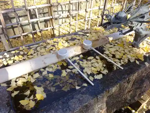 明王院（満願寺別院）の手水舎