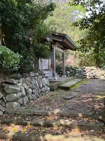 竜神宮の{uncategorized: "未分類", other: "その他", undefined: "問題あり", building: "その他建物", grave: "お墓", sacred_gate: "鳥居", guardian: "狛犬", statue: "像", buddha: "仏像", history: "歴史", nature: "自然", garden: "庭園", animal: "動物", pagoda: "塔", temizu: "手水舎", mountain_gate: "山門・神門", sanctuary: "本殿・本堂", subordinate: "末社・摂社", art: "芸術", scenery: "景色", jizo: "地蔵", ema: "絵馬", goshuin: "御朱印", omikuji: "おみくじ", items: "授与品その他", amulet: "お守り", goshuincho: "御朱印帳", eats: "食事", festival: "お祭り", votive_dance: "神楽", shichigosan: "七五三参", wedding: "結婚式", experience: "体験その他", initially: "初詣", around: "周辺", anti_infection: "感染症対策"}