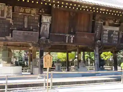 成田山新勝寺の山門・神門