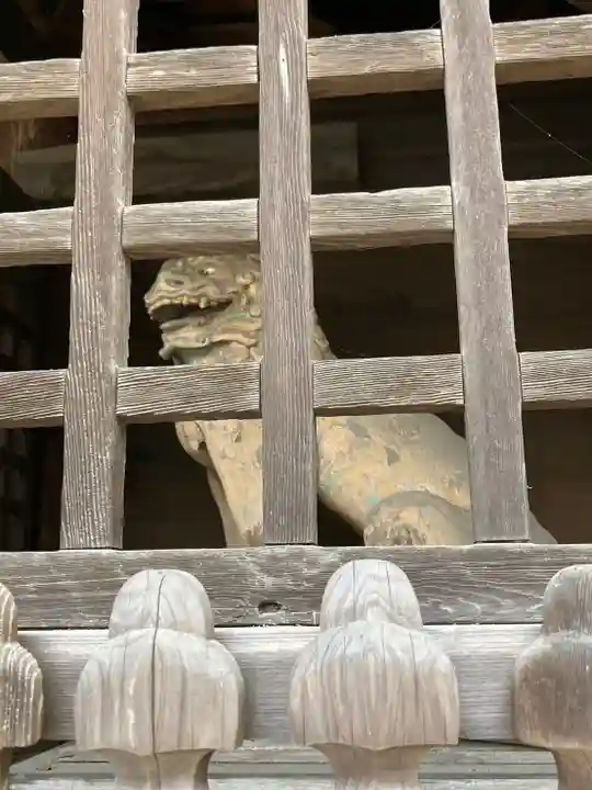 魚吹八幡神社の山門・神門