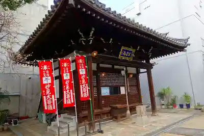本教寺の本殿・本堂