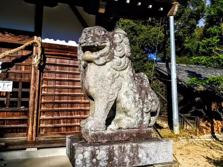 八幡社(中田八幡社)の狛犬