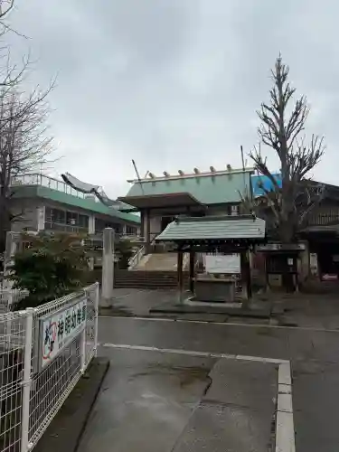 深川神明宮の{uncategorized: "未分類", other: "その他", undefined: "問題あり", building: "その他建物", grave: "お墓", sacred_gate: "鳥居", guardian: "狛犬", statue: "像", buddha: "仏像", history: "歴史", nature: "自然", garden: "庭園", animal: "動物", pagoda: "塔", temizu: "手水舎", mountain_gate: "山門・神門", sanctuary: "本殿・本堂", subordinate: "末社・摂社", art: "芸術", scenery: "景色", jizo: "地蔵", ema: "絵馬", goshuin: "御朱印", omikuji: "おみくじ", items: "授与品その他", amulet: "お守り", goshuincho: "御朱印帳", eats: "食事", festival: "お祭り", votive_dance: "神楽", shichigosan: "七五三参", wedding: "結婚式", experience: "体験その他", initially: "初詣", around: "周辺", anti_infection: "感染症対策"}