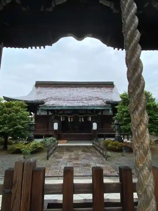 六孫王神社の本殿・本堂