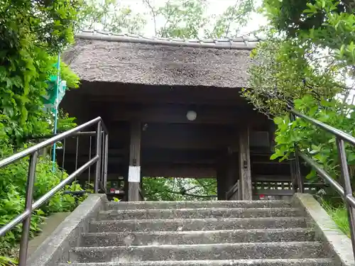 泥牛庵の山門・神門
