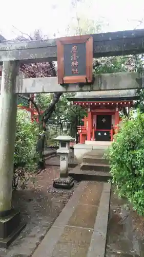 山王稲穂神社の末社・摂社