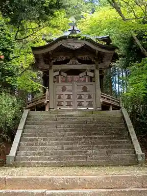 西念寺の{uncategorized: "未分類", other: "その他", undefined: "問題あり", building: "その他建物", grave: "お墓", sacred_gate: "鳥居", guardian: "狛犬", statue: "像", buddha: "仏像", history: "歴史", nature: "自然", garden: "庭園", animal: "動物", pagoda: "塔", temizu: "手水舎", mountain_gate: "山門・神門", sanctuary: "本殿・本堂", subordinate: "末社・摂社", art: "芸術", scenery: "景色", jizo: "地蔵", ema: "絵馬", goshuin: "御朱印", omikuji: "おみくじ", items: "授与品その他", amulet: "お守り", goshuincho: "御朱印帳", eats: "食事", festival: "お祭り", votive_dance: "神楽", shichigosan: "七五三参", wedding: "結婚式", experience: "体験その他", initially: "初詣", around: "周辺", anti_infection: "感染症対策"}