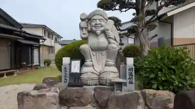 常妙寺の像