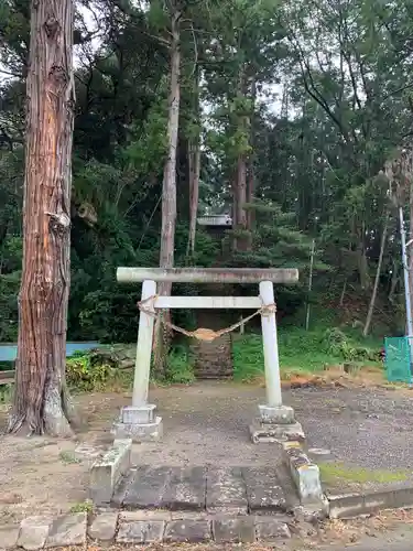 神明神社の鳥居