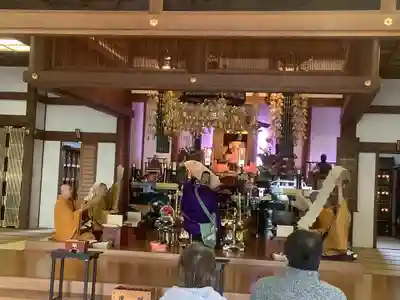 青海山 薬師寺の本殿・本堂