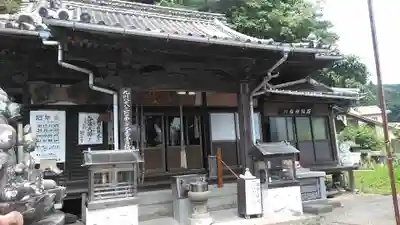 海岸寺の本殿・本堂