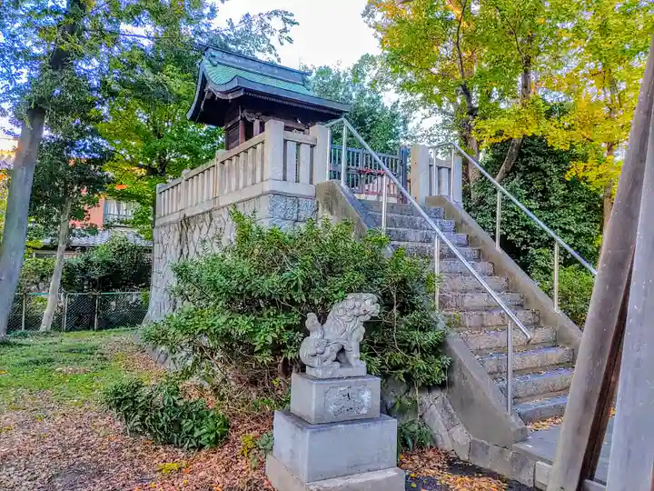 八幡社の本殿・本堂