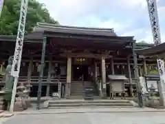 青岸渡寺の本殿