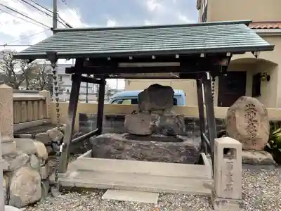 御崎八幡神社の手水舎